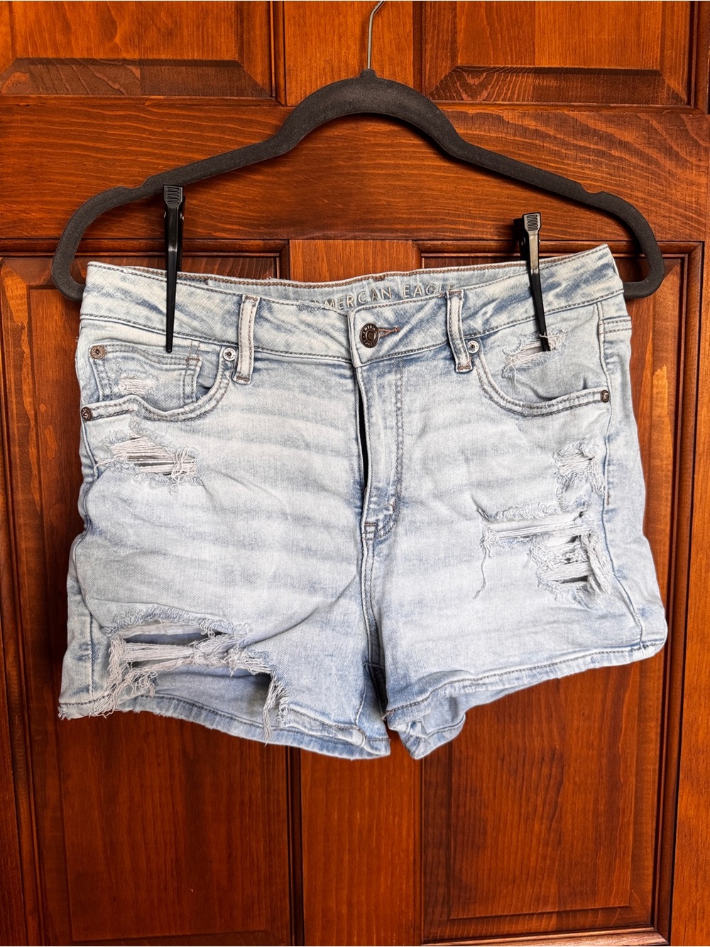 American Eagle Outfitters Next level stretch light denim cut off shorts - Picture 2 of 9